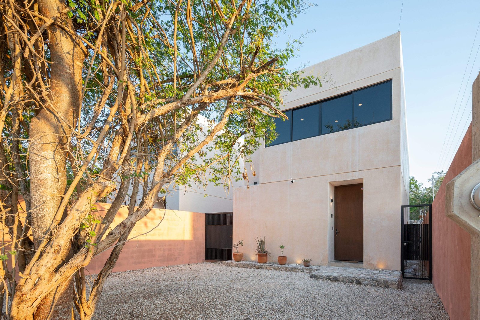 Naturaleza y urbanización Aldea Kanté